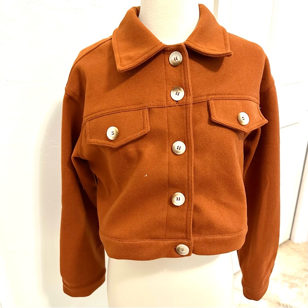 Crop jacket. Size M